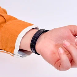 دستبند چرم طبیعی سوفیانو راز-مشکی