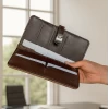 کیف پول زنانه چرم طبیعی سافتی قهوه ای