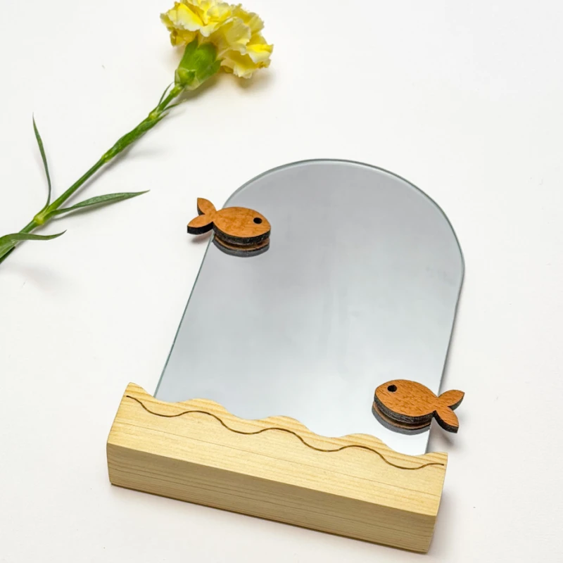 آینه چوبی طرح ماهی گلی