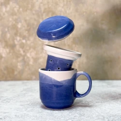 لیوان دمنوش سرامیکی ابرنگی ابی