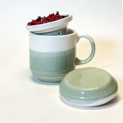 لیوان دمنوش سرامیکی آبرنگی سبز