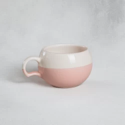 لیوان توپی سرامیکی ابرنگی صورتی