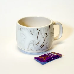 لیوان سرامیکی رویا ماربل قهوه ای