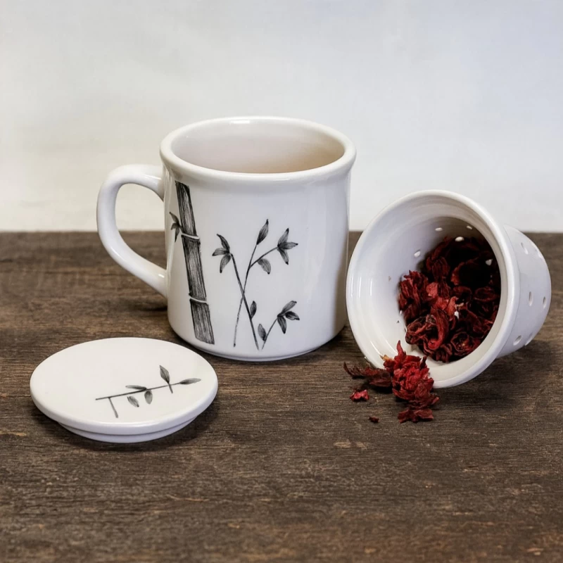 لیوان دمنوش سرامیکی ساقه مشکی