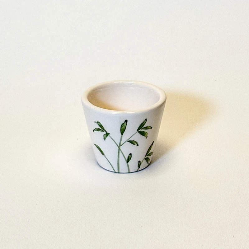 شات قهوه سرامیکی مخروطی  ساقه سبز کوچک